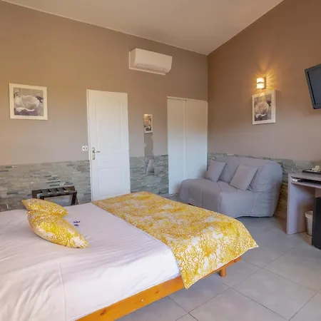 Hotel Le Grand Pavois