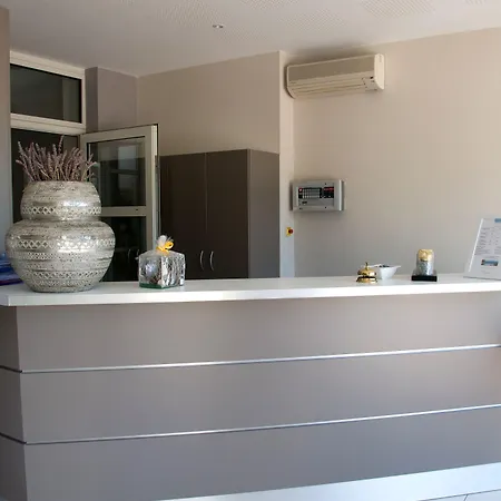 Hotel Le Grand Pavois 3*