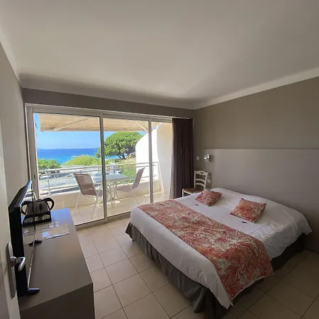 Hotel Le Grand Pavois 3*