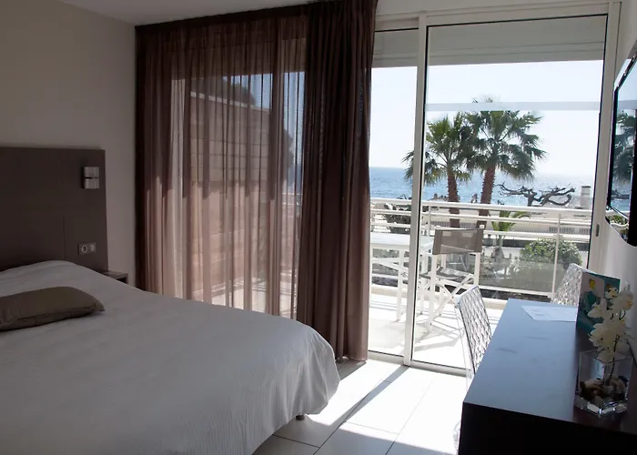 Hotel Le Grand Pavois Le Lavandou